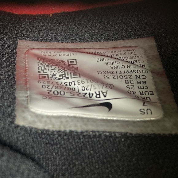 NIKE AR4225-002 LEBRON SOLDIER 13 THUNDER BRIGHT CRIMSON ELECTRIC GREEN, size 7 - Picture 2 of 9